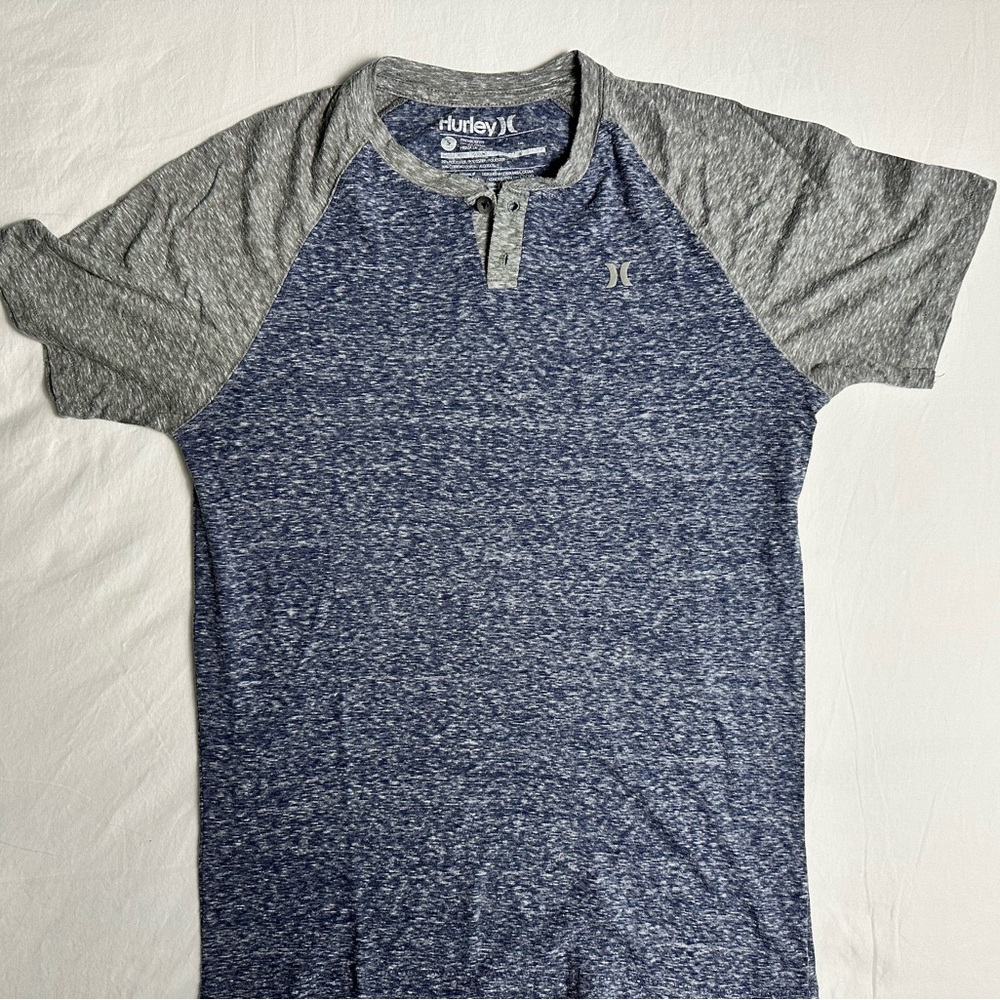 Men’s Hurley Henley T-Shirt Size S